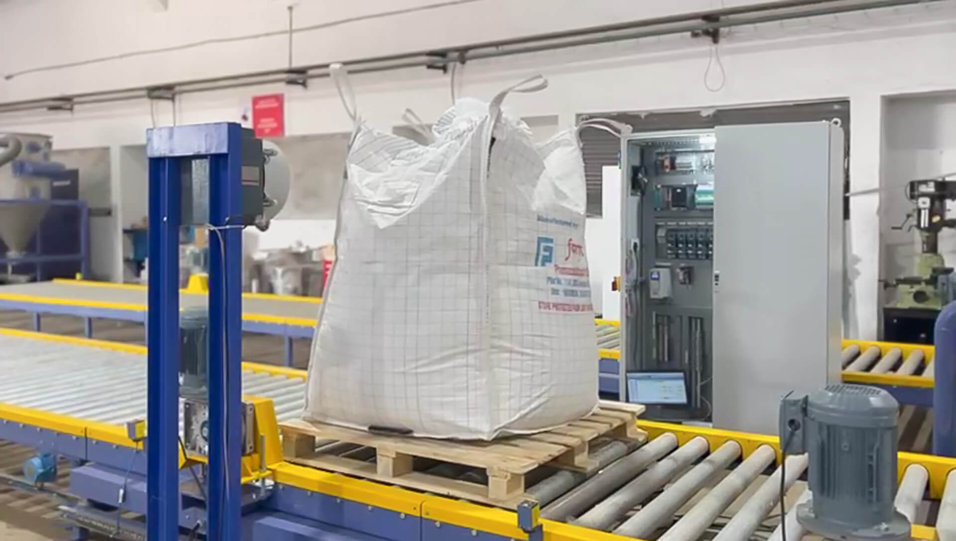 SCARA Case Packer for Single Pouches - CyberPack Flexi 720